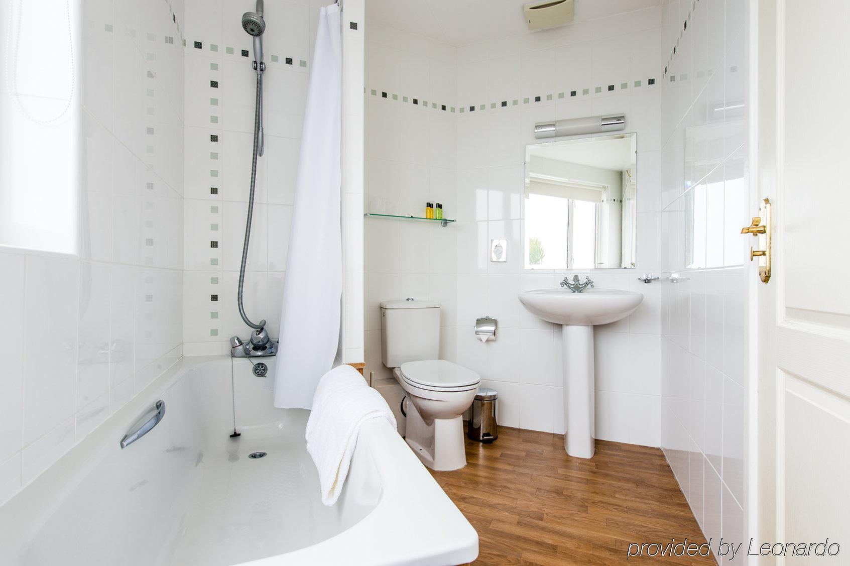 The Samares Coast Hotel & Apartments Saint Helier Jersey Δωμάτιο φωτογραφία